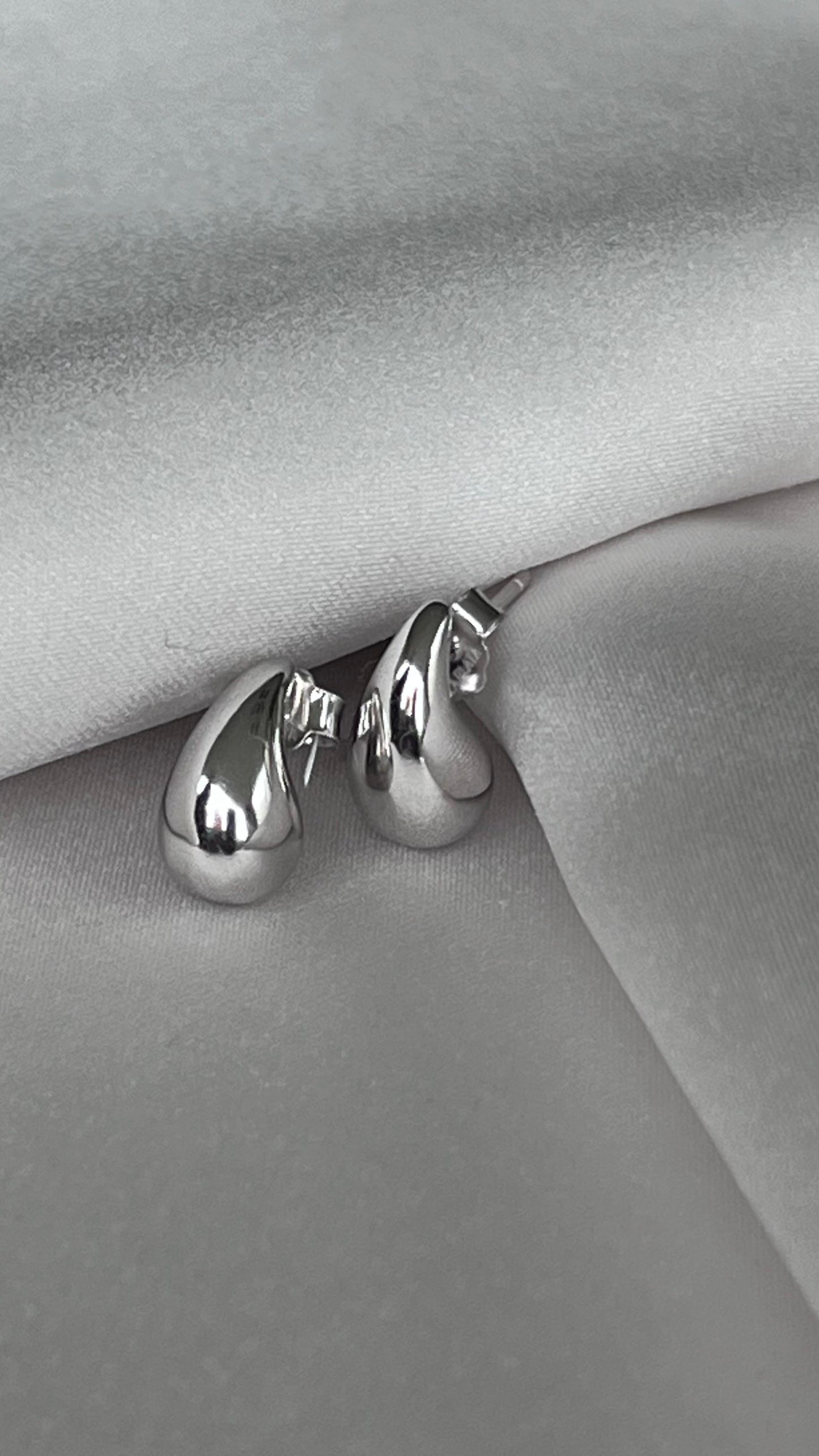 ARETES GOTA MINI