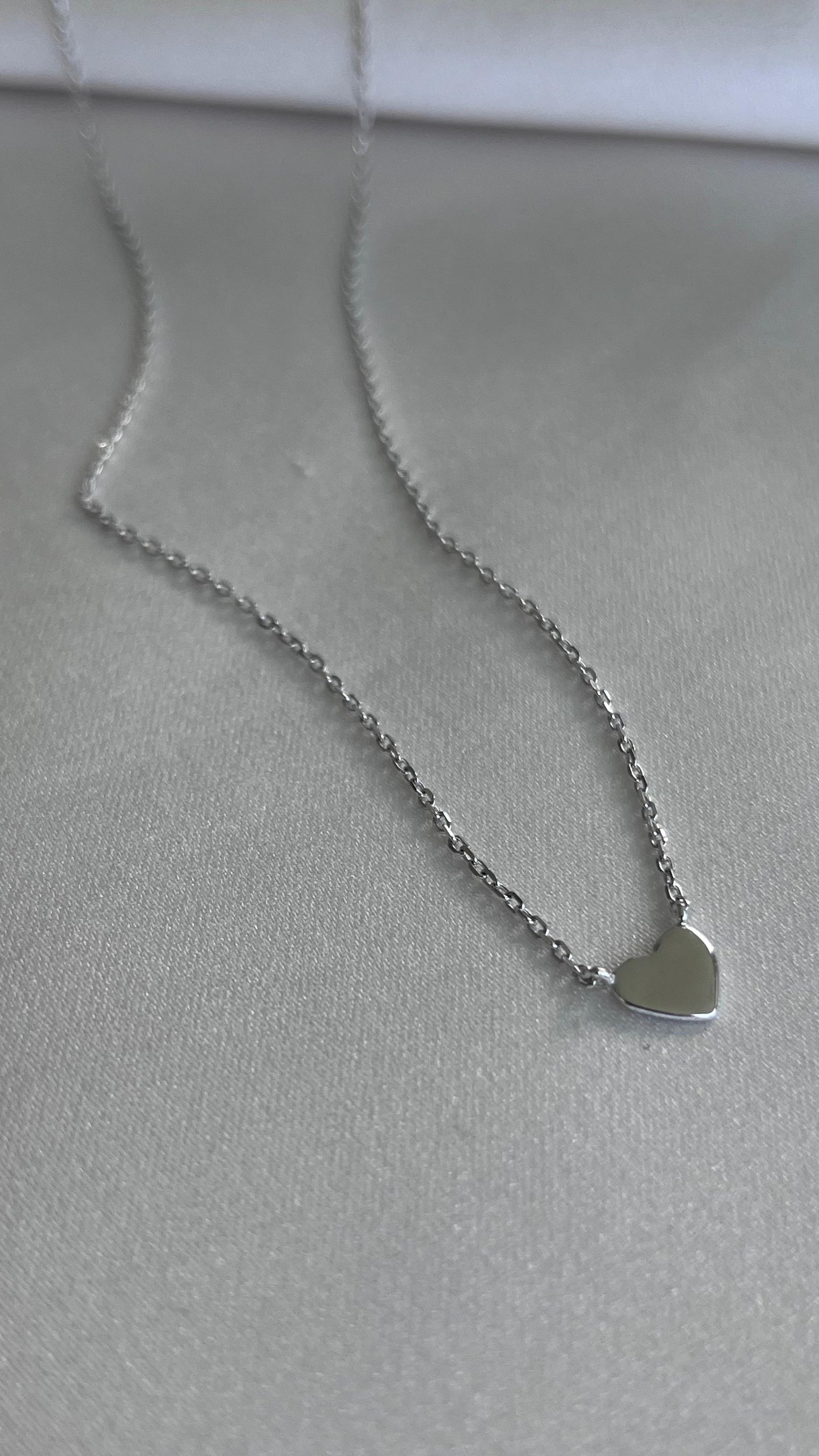 COLLAR CORAZÓN MINI