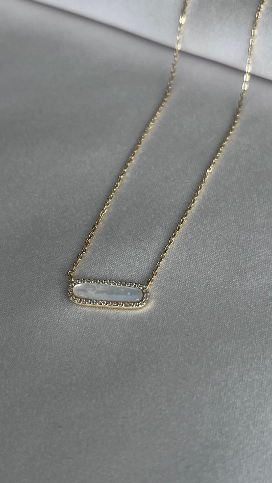 COLLAR ÓVALO MADRE PERLA
