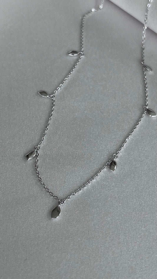 COLLAR 7 PÉTALOS