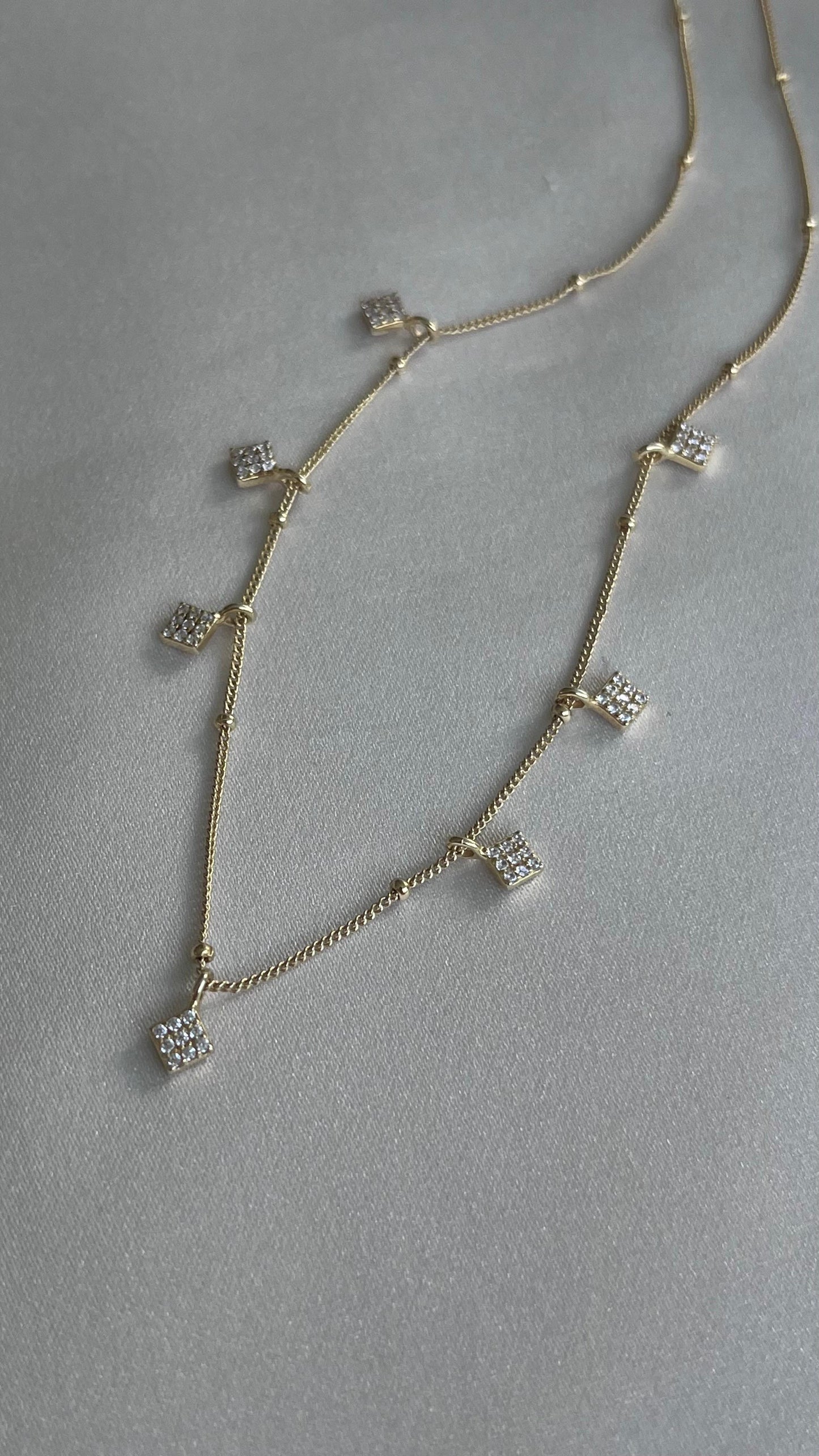 COLLAR 7 ROMBOS PAVE