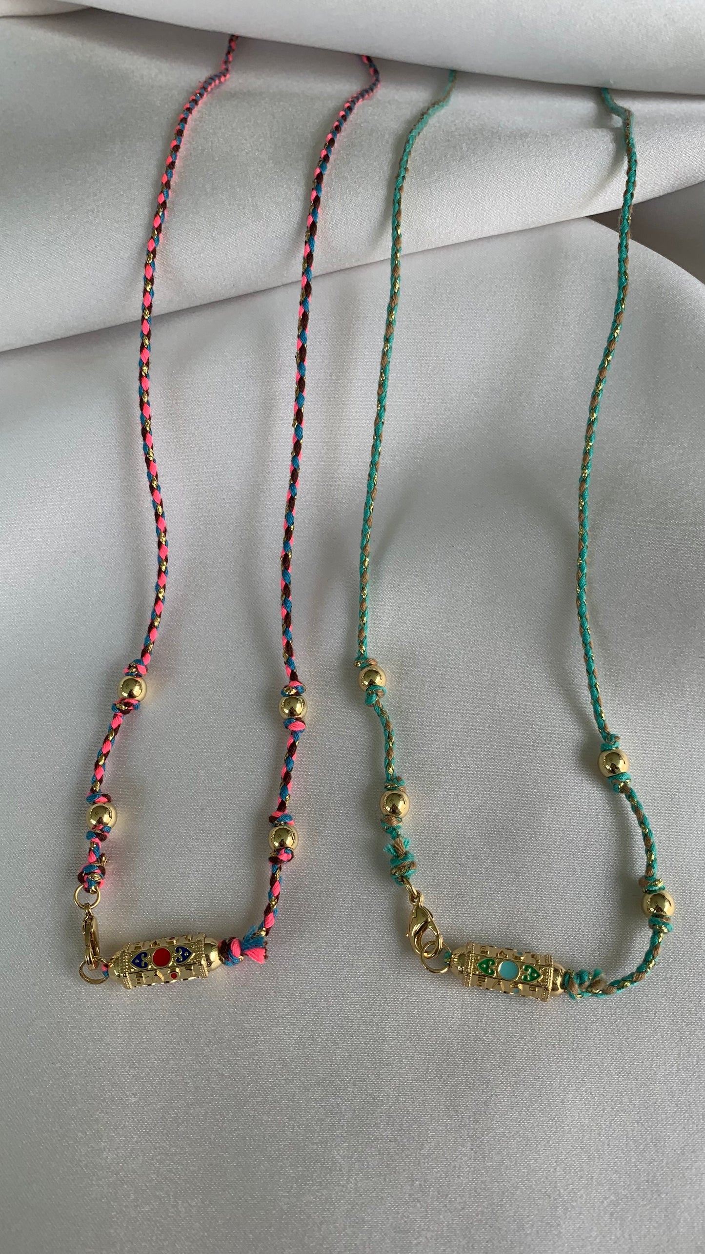 COLLAR LOCKET FABRIC