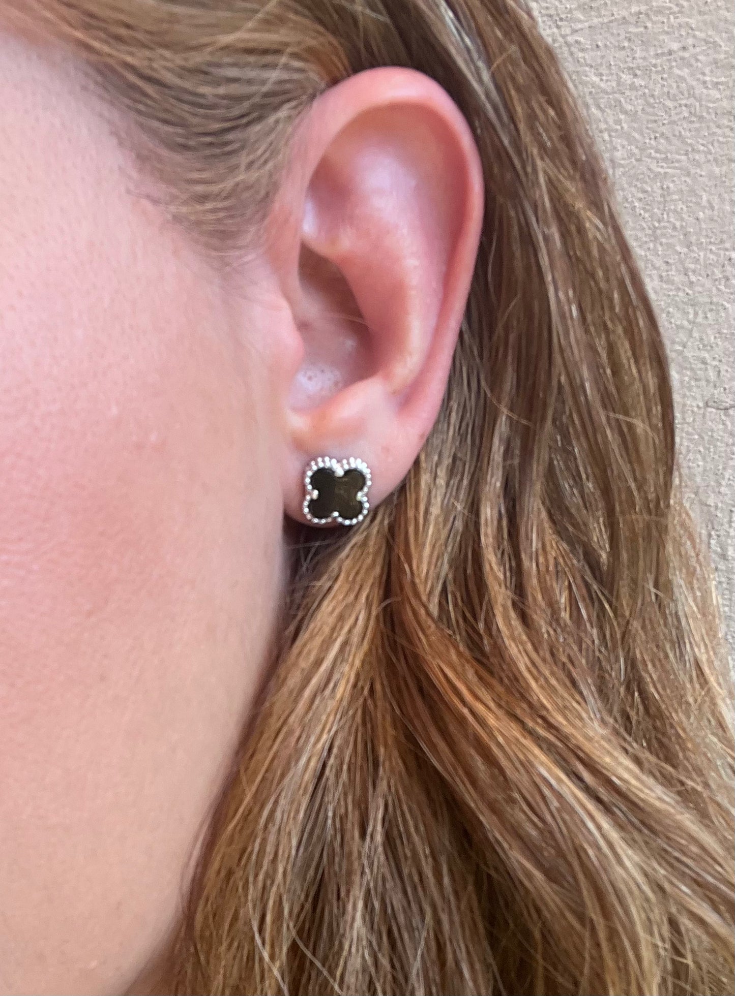 ARETES FLOR
