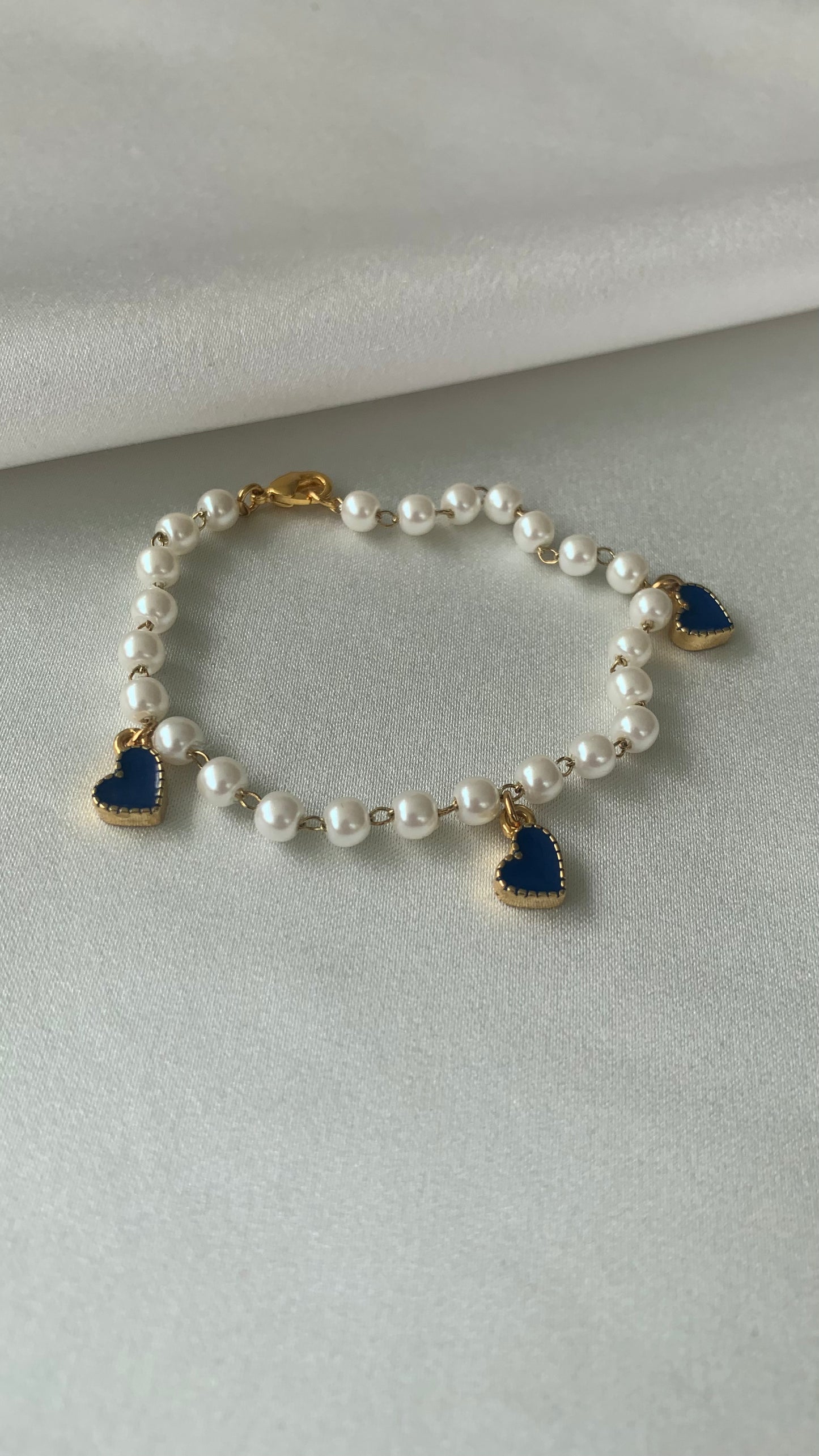 PULSERA PERLAS CORAZONES