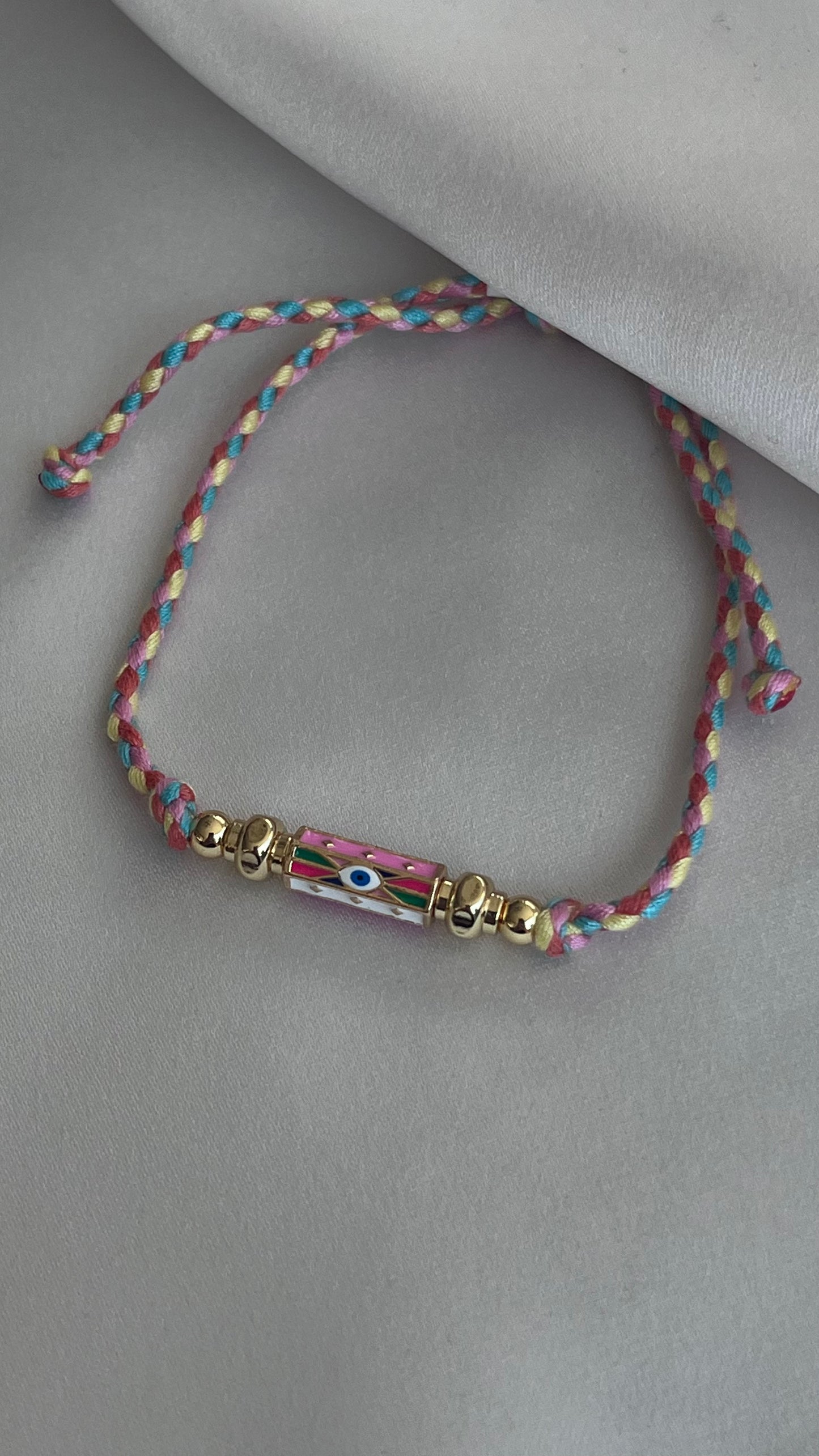 PULSERA TEJIDA RECORRIBLE