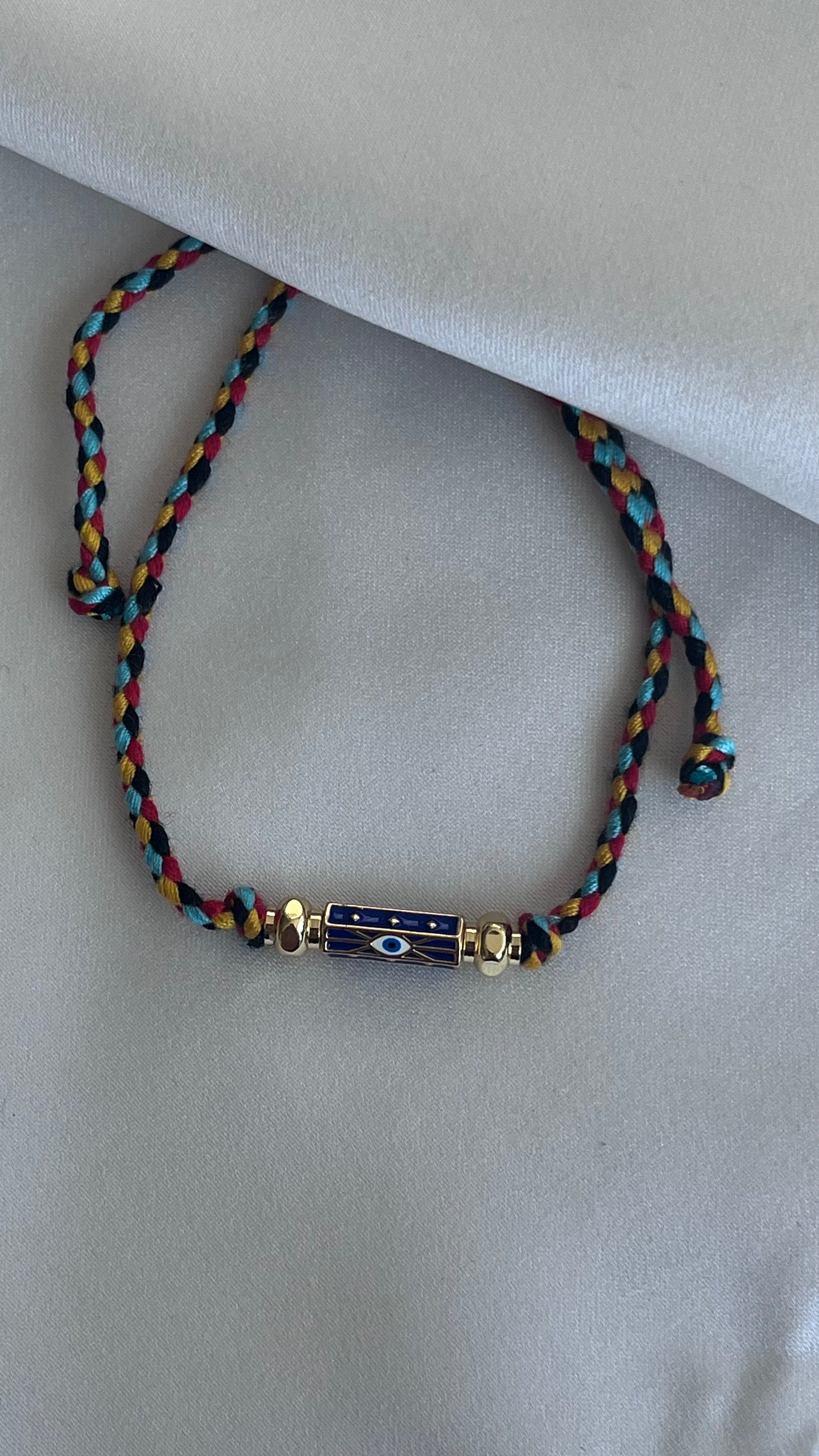 PULSERA TEJIDA RECORRIBLE