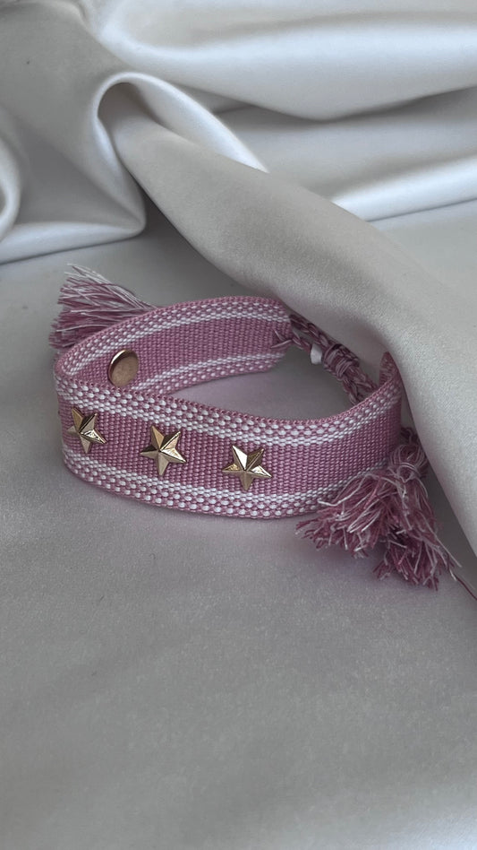 PULSERA TEJIDA ESTRELLAS Y TACHUELAS