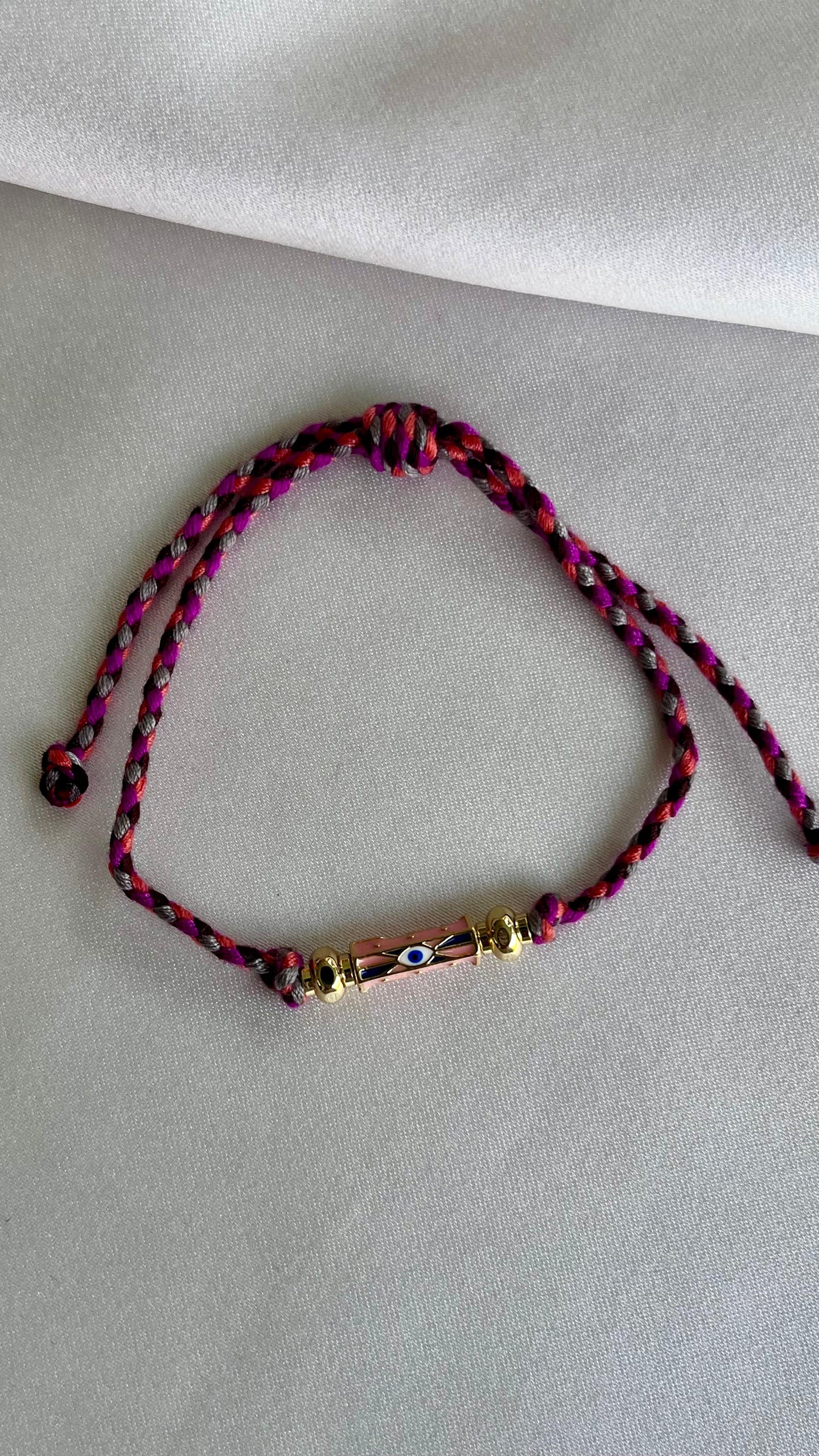 PULSERA TEJIDA RECORRIBLE