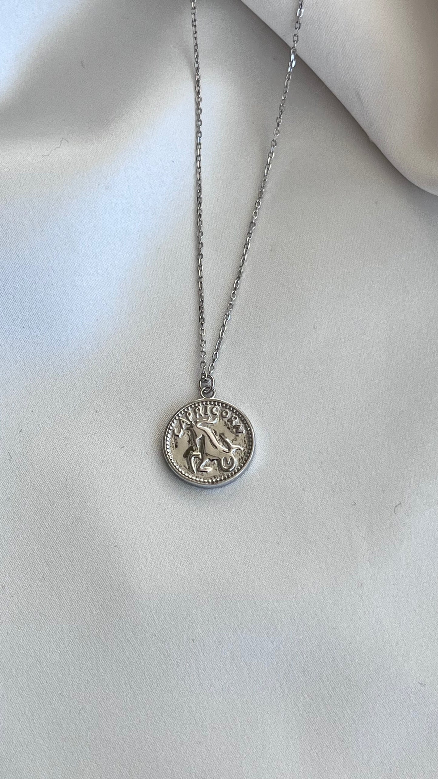 COLLAR ZODIACO PLATA