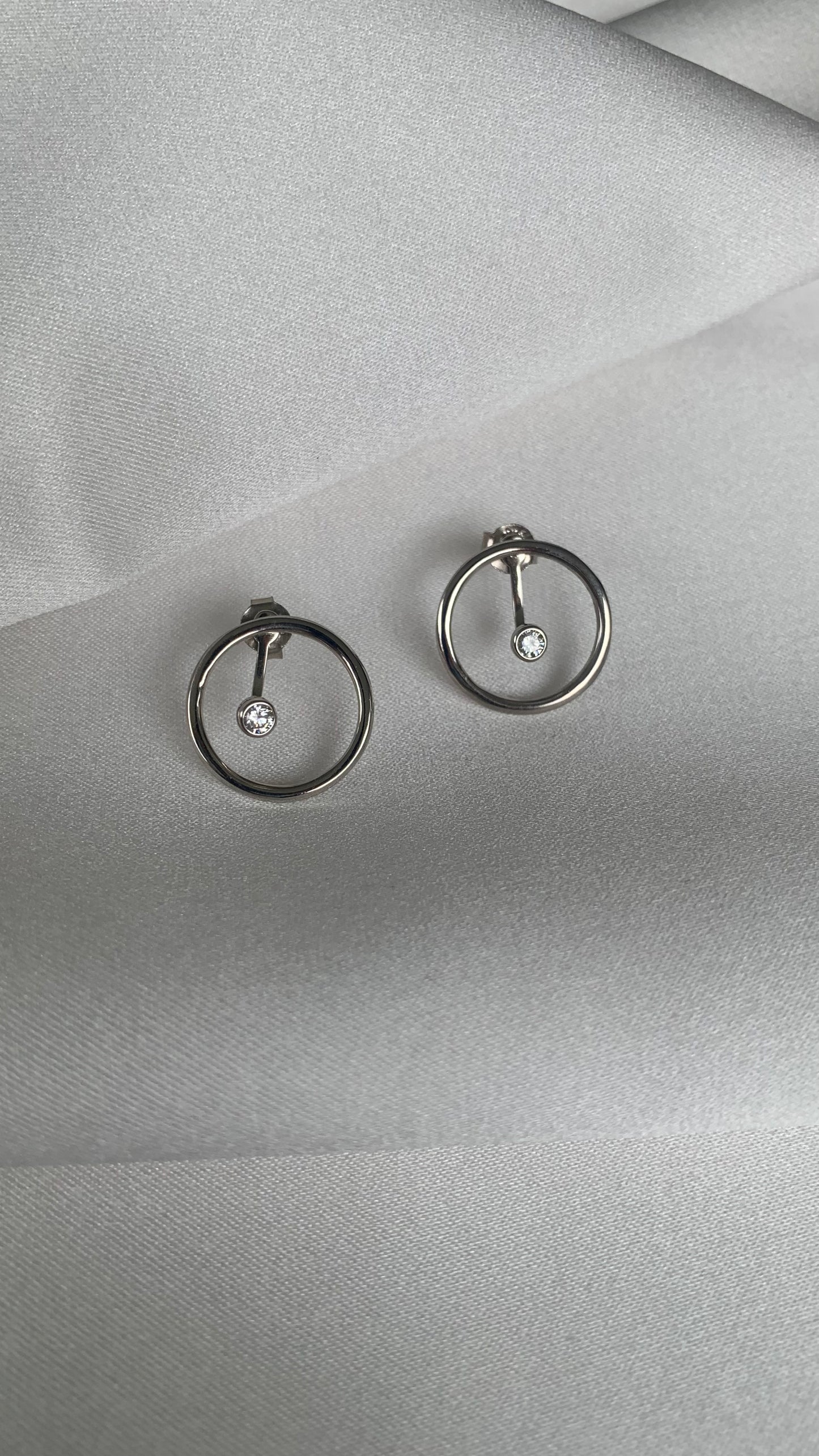 ARETES CIRCULO PISTILO