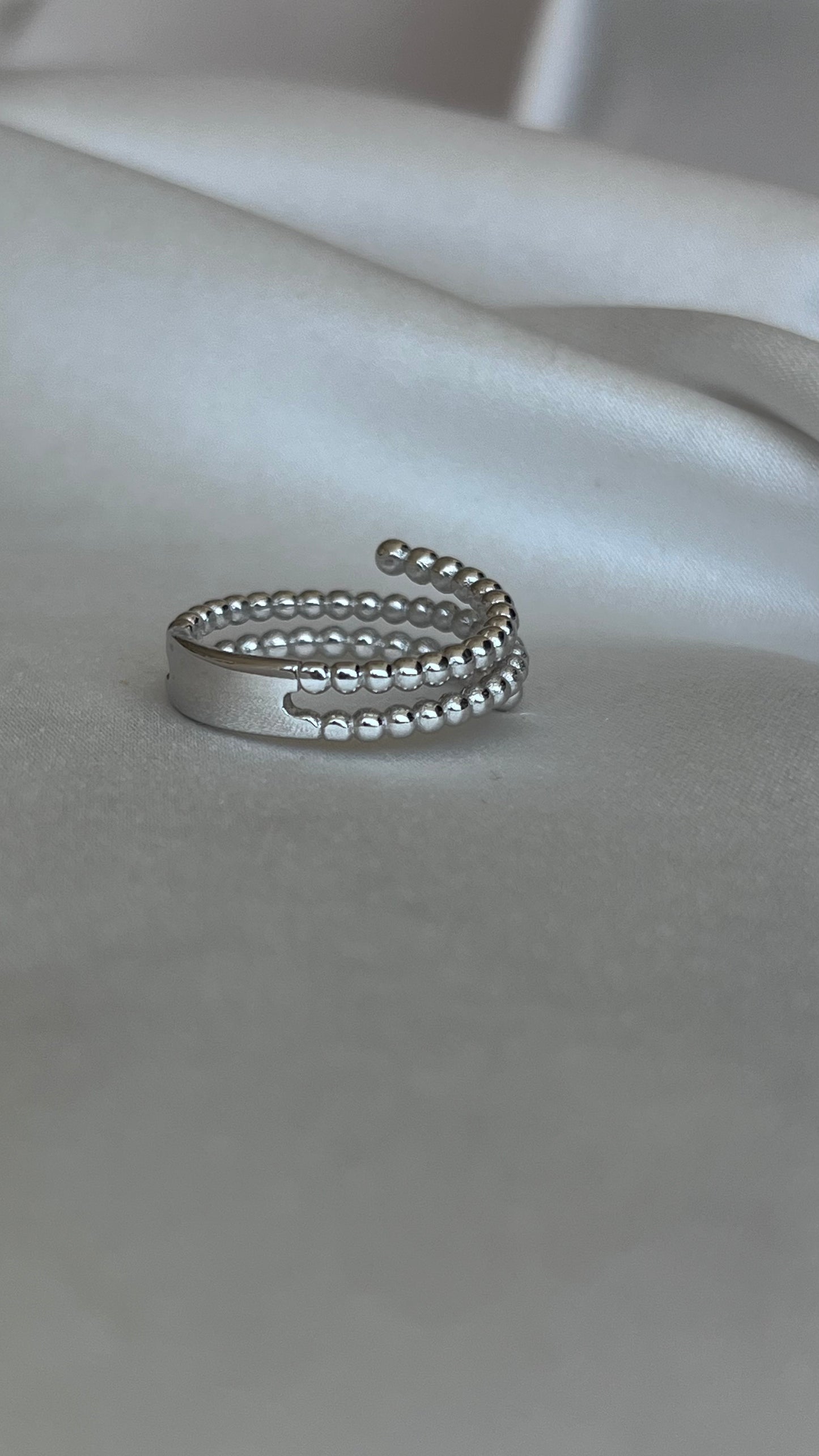 ANILLO PERLE