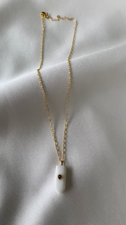 COLLAR CUARZO BLANCO