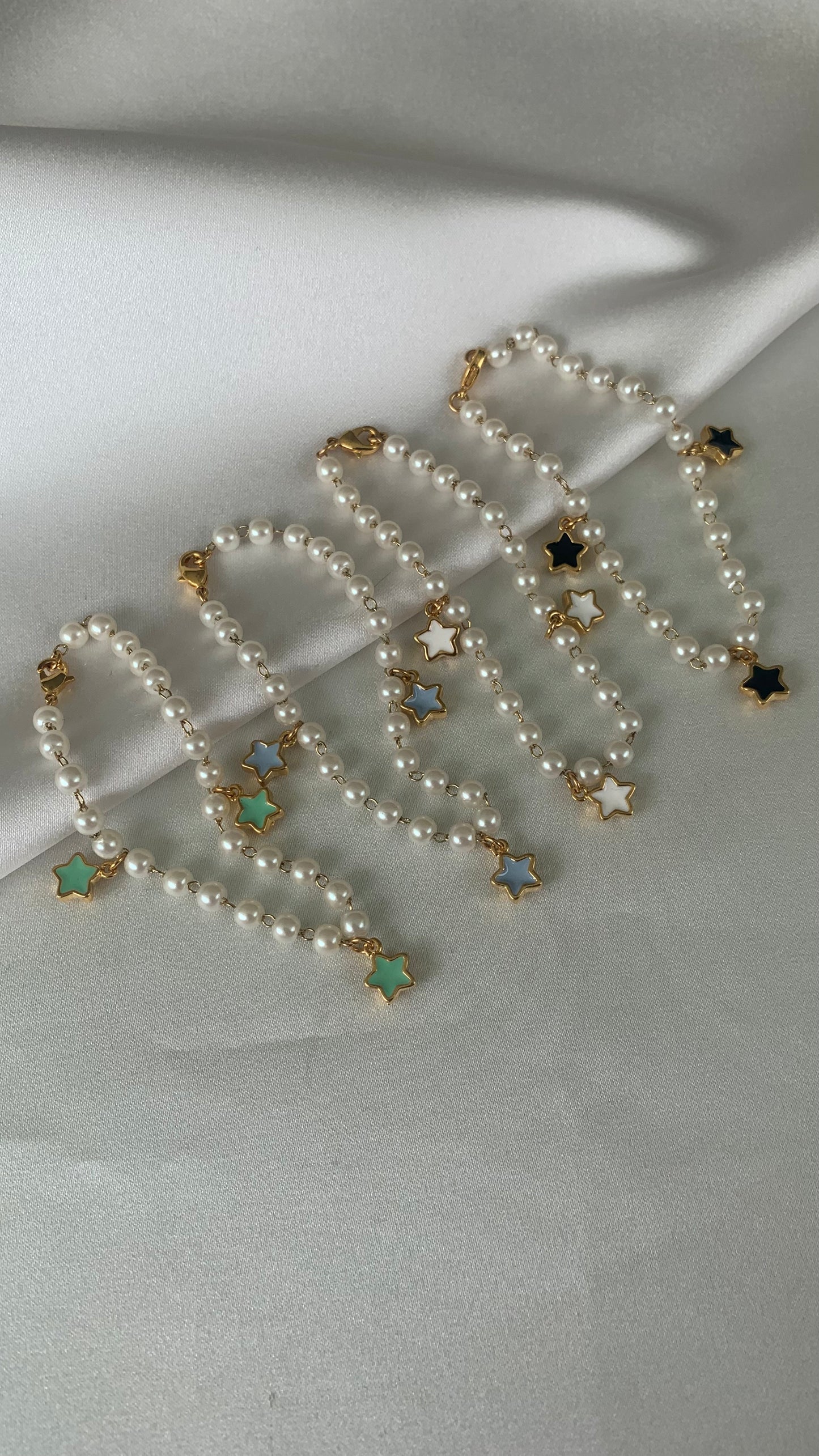 PULSERA PERLAS ESTRELLAS