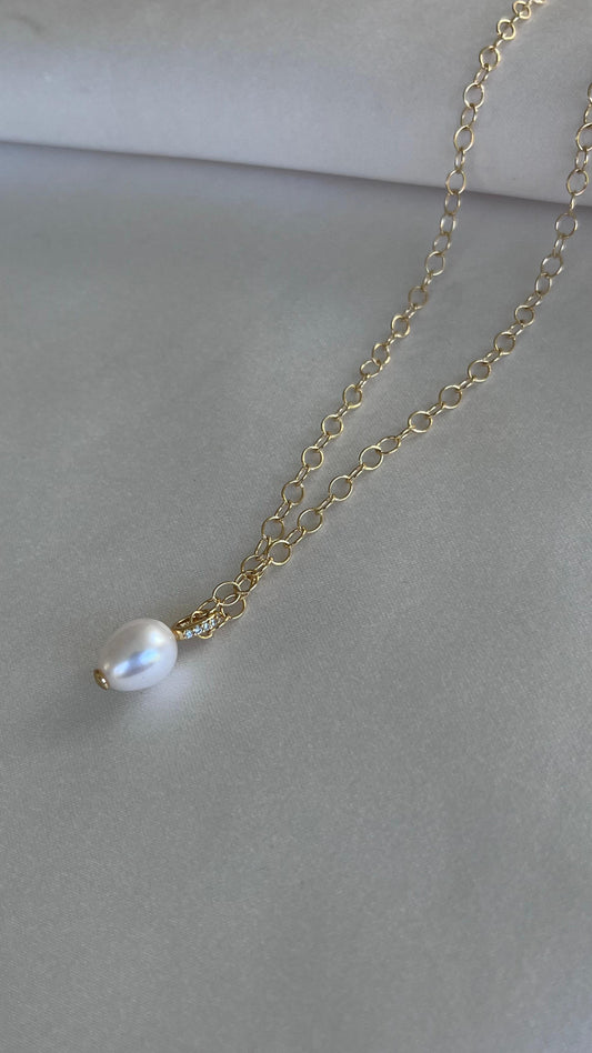 COLLAR PERLA CADROS